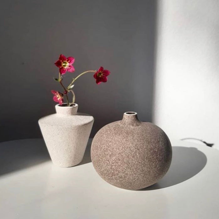 Bari Medium Vase Dark Sand Lindform