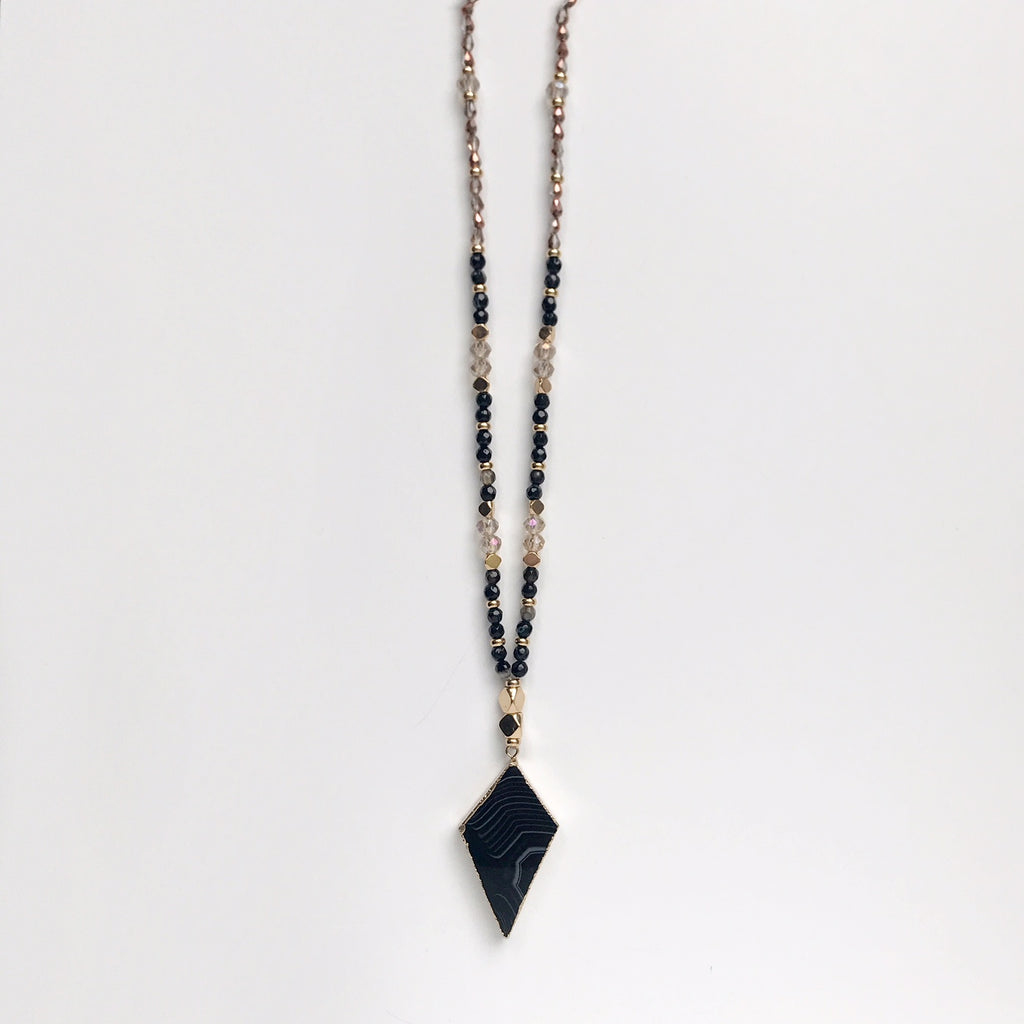 Streep Black Agate Necklace