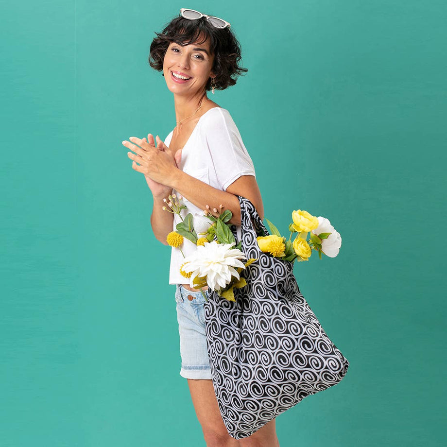 Chanel Shopping Bag  Navy & White – Lavender Hill Designs