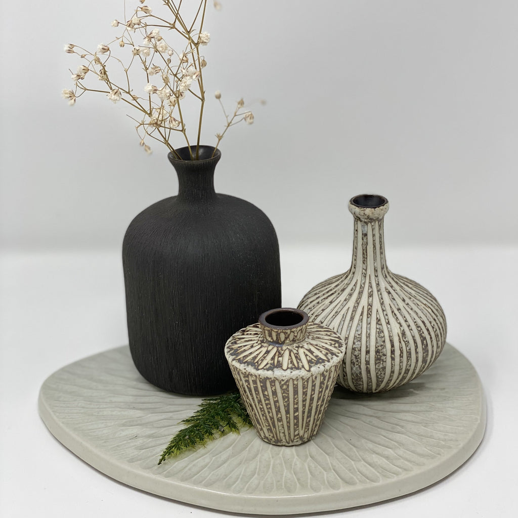 Bottle Medium Vase Black Lindform
