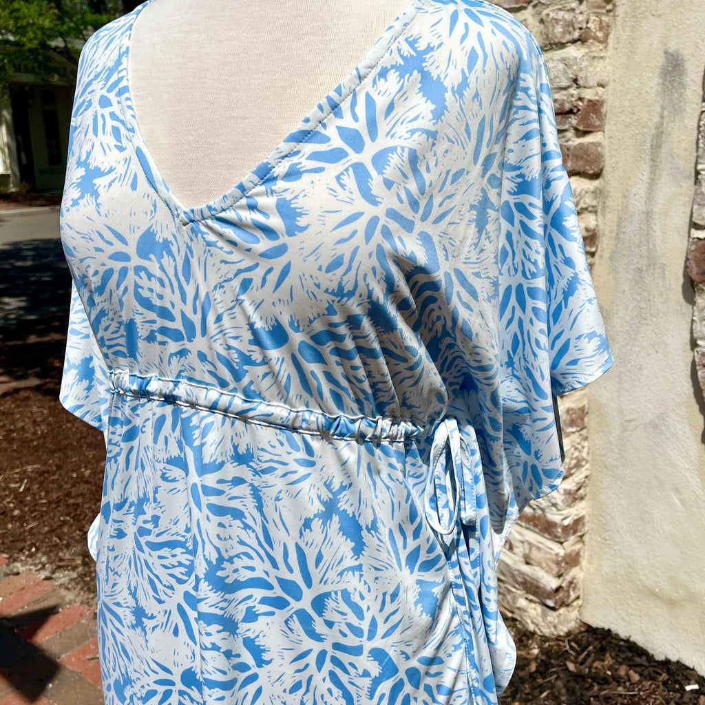 La Mer Luxe Short Kimono in Maya and White Bermuda